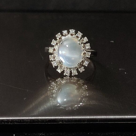 10K White Gold Round Icy Moonstone Diamond Cocktail Ring Women's Size 4 - Picture 2 of 13